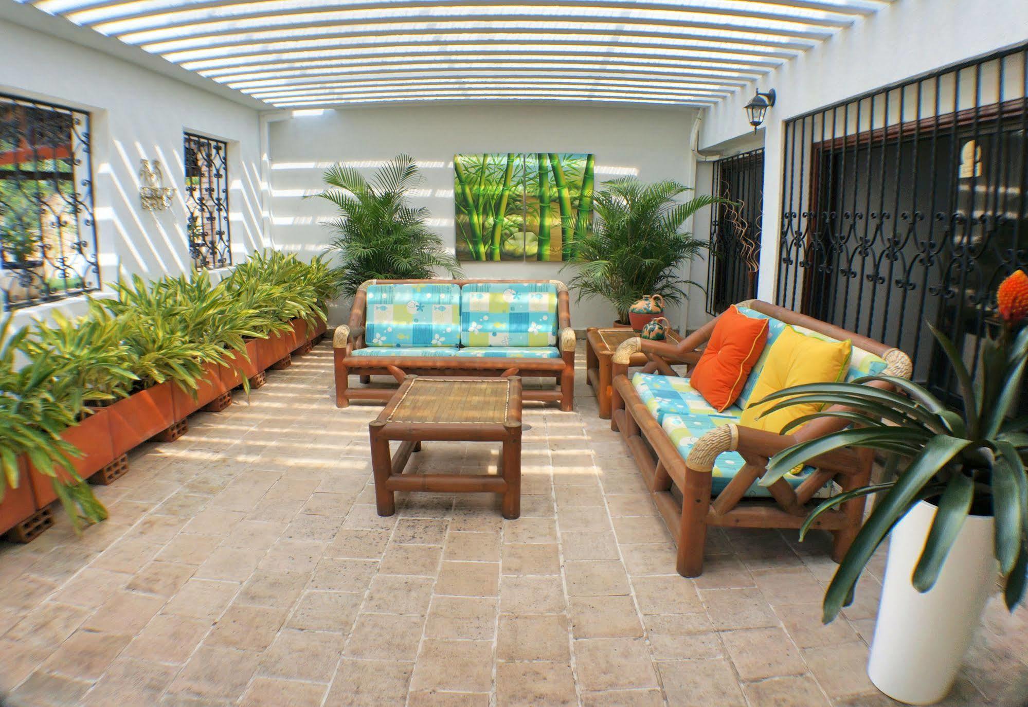 Urban Hotel Boutique Menga ภายนอก รูปภาพ